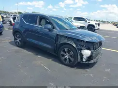 YV4162UL3K2091207 2019 VOLVO XC40