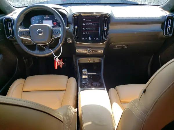 YV4162UL3L2274818 2020 VOLVO XC40 - Image 8