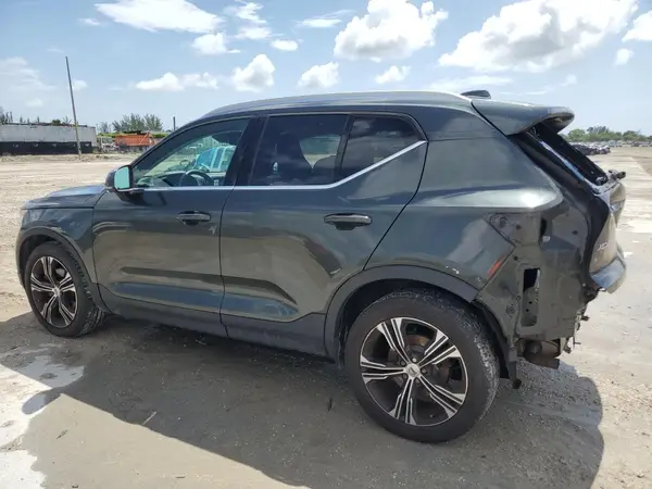 YV4162UL4K2049550 2019 VOLVO XC40 - Image 2