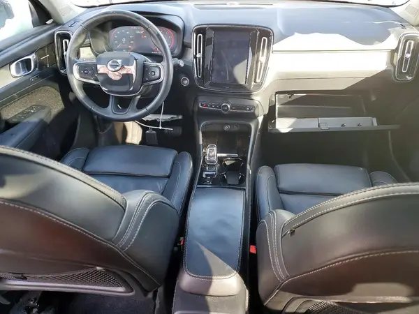 YV4162UL5L2249936 2020 VOLVO XC40 - Image 8
