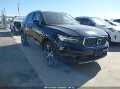 YV4162UL5M2569999 2021 VOLVO XC40