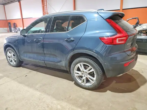YV4162UL6K2126001 2019 VOLVO XC40 - Image 2
