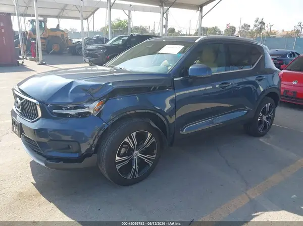 YV4162UL6K2130839 2019 VOLVO XC40 - Image 2