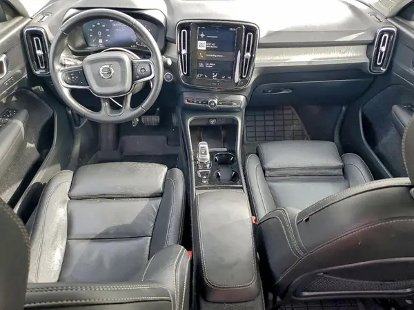 YV4162UL6L2292021 2020 VOLVO XC40 - Image 8