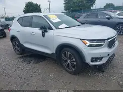 YV4162UL6M2476490 2021 VOLVO XC40