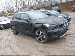 YV4162UL7K2082512 2019 VOLVO XC40