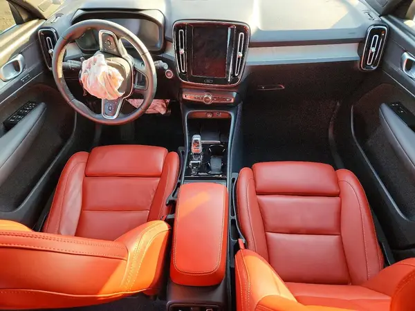 YV4162UL8M2483554 2021 VOLVO XC40 - Image 8