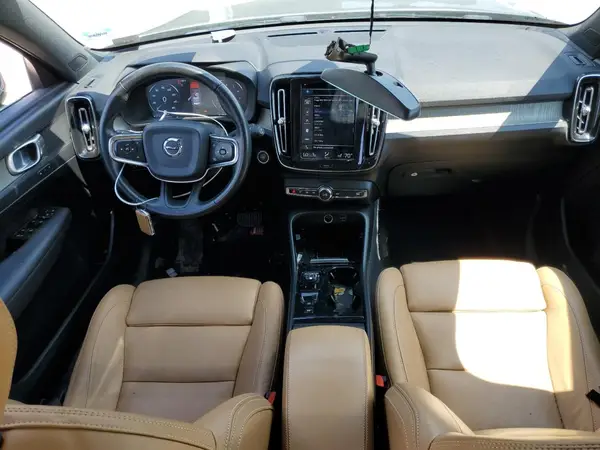 YV4162ULXL2207634 2020 VOLVO XC40 - Image 8