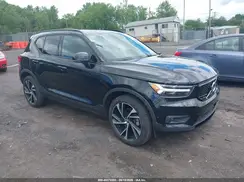YV4162UM0K2085860 2019 VOLVO XC40