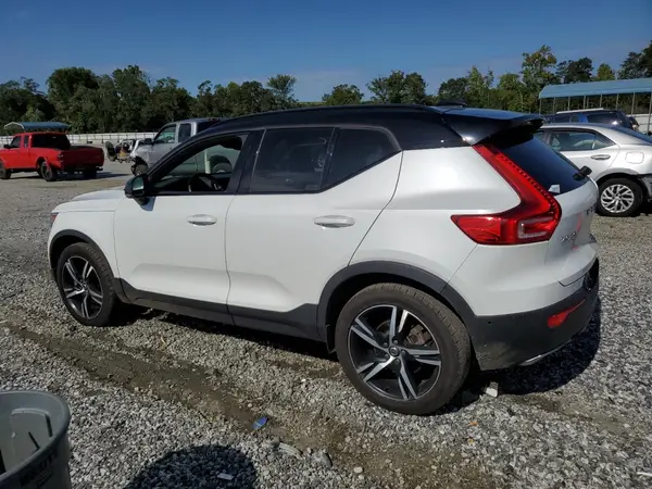 YV4162UM0K2117321 2019 VOLVO XC40 - Image 2