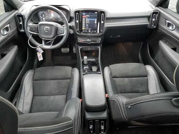 YV4162UM0M2424488 2021 VOLVO XC40 - Image 8