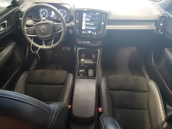 YV4162UM0M2475912 2021 VOLVO XC40 - Image 8