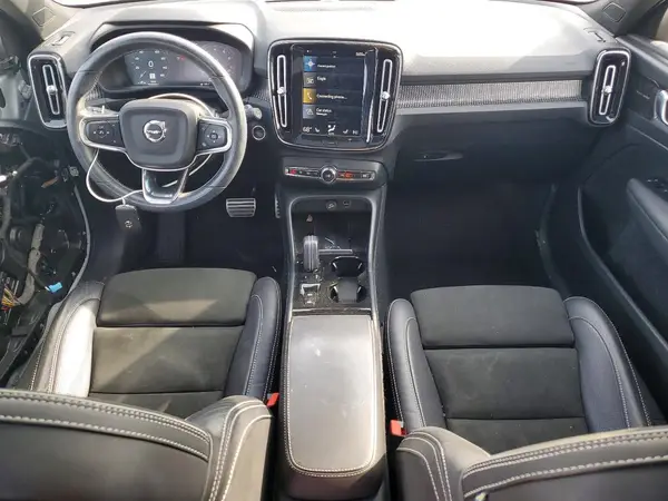 YV4162UM0M2483394 2021 VOLVO XC40 - Image 8