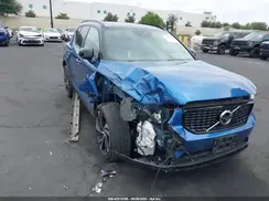 YV4162UM0M2516183 2021 VOLVO XC40