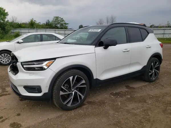 YV4162UM0M2589490 2021 VOLVO XC40 - Image 1