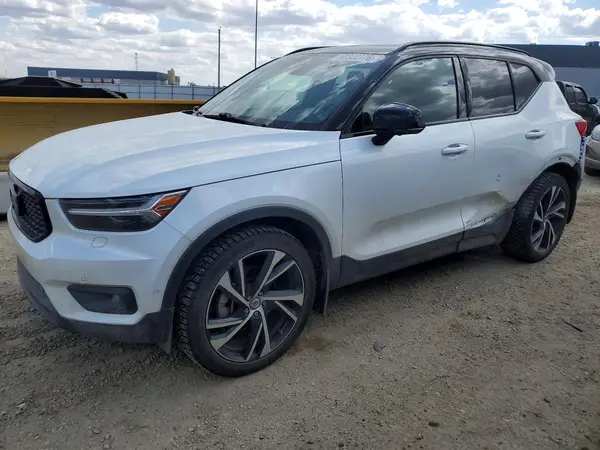 YV4162UM1L2260442 2020 VOLVO XC40 - Image 1