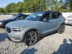 YV4162UM1L2348522 2020 VOLVO XC40