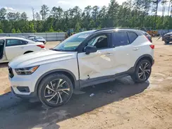 YV4162UM1M2531291 2021 VOLVO XC40
