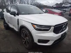 YV4162UM1N2722954 2022 VOLVO XC40