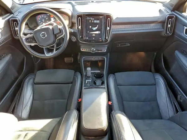 YV4162UM2L2237218 2020 VOLVO XC40 - Image 8