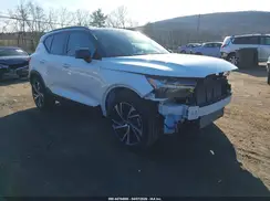 YV4162UM2L2288430 2020 VOLVO XC40