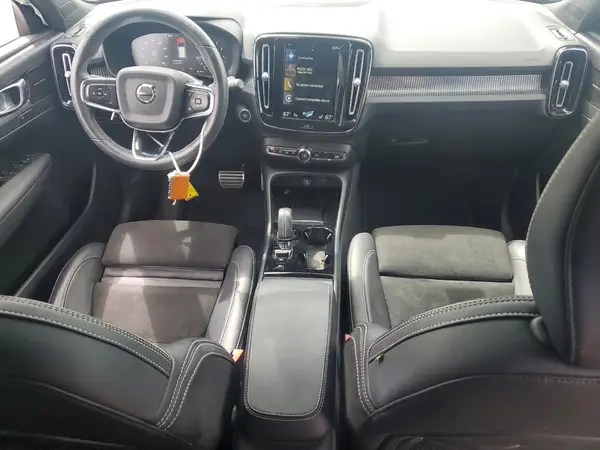 YV4162UM2M2396712 2021 VOLVO XC40 - Image 8