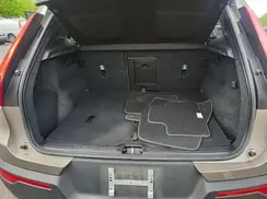 YV4162UM2N2769099 2022 VOLVO XC40