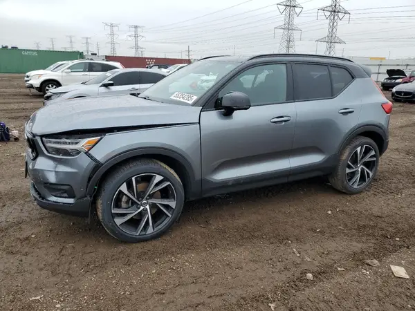 YV4162UM3K2156744 2019 VOLVO XC40 - Image 1