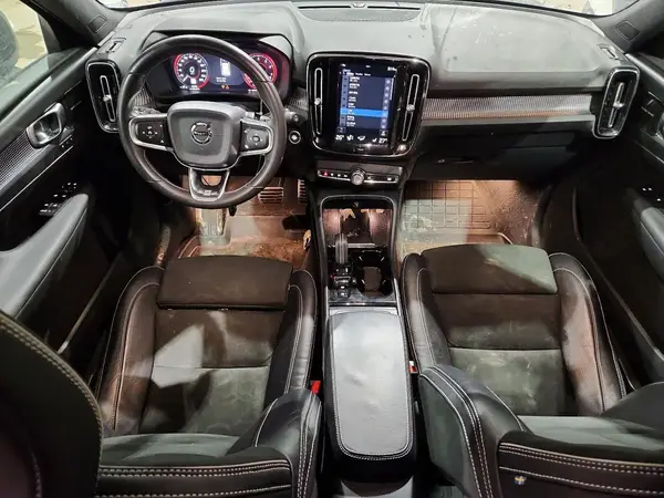 YV4162UM3L2222551 2020 VOLVO XC40 - Image 8