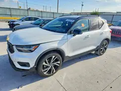 YV4162UM3N2772920 2022 VOLVO XC40