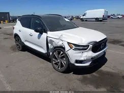 YV4162UM4K2096442 2019 VOLVO XC40