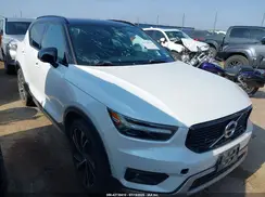 YV4162UM4L2342374 2020 VOLVO XC40
