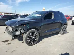 YV4162UM4M2563314 2021 VOLVO XC40