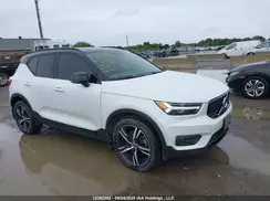 YV4162UM5L2251159 2020 VOLVO XC40