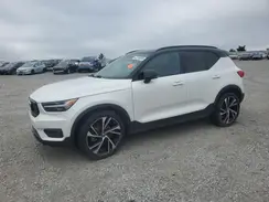 YV4162UM5M2589145 2021 VOLVO XC40