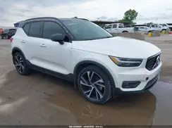 YV4162UM6K2085605 2019 VOLVO XC40
