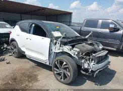 YV4162UM6L2279763 2020 VOLVO XC40