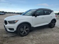 YV4162UM6N2731486 2022 VOLVO XC40
