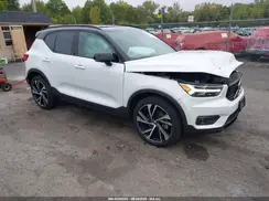 YV4162UM6N2731830 2022 VOLVO XC40