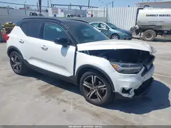 YV4162UM6N2787203 2022 VOLVO XC40