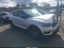 YV4162UM7K2072202 2019 VOLVO XC40