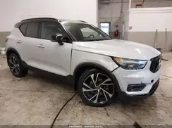 YV4162UM7L2206675 2020 VOLVO XC40