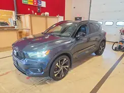 YV4162UM7N2647175 2022 VOLVO XC40
