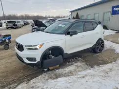 YV4162UM8L2307658 2020 VOLVO XC40