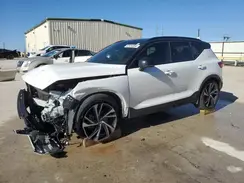 YV4162UM9N2722040 2022 VOLVO XC40