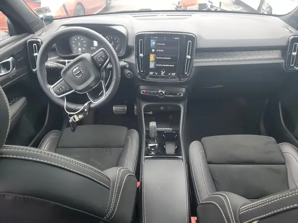 YV4162UM9N2739856 2022 VOLVO XC40 - Image 8
