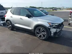 YV4162UMXK2086627 2019 VOLVO XC40