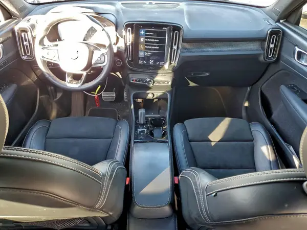 YV4162UMXL2276879 2020 VOLVO XC40 - Image 8