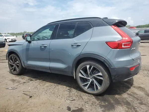 YV4162UMXL2296498 2020 VOLVO XC40 - Image 2