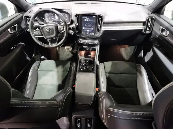 YV4162UMXL2311890 2020 VOLVO XC40 - Image 8
